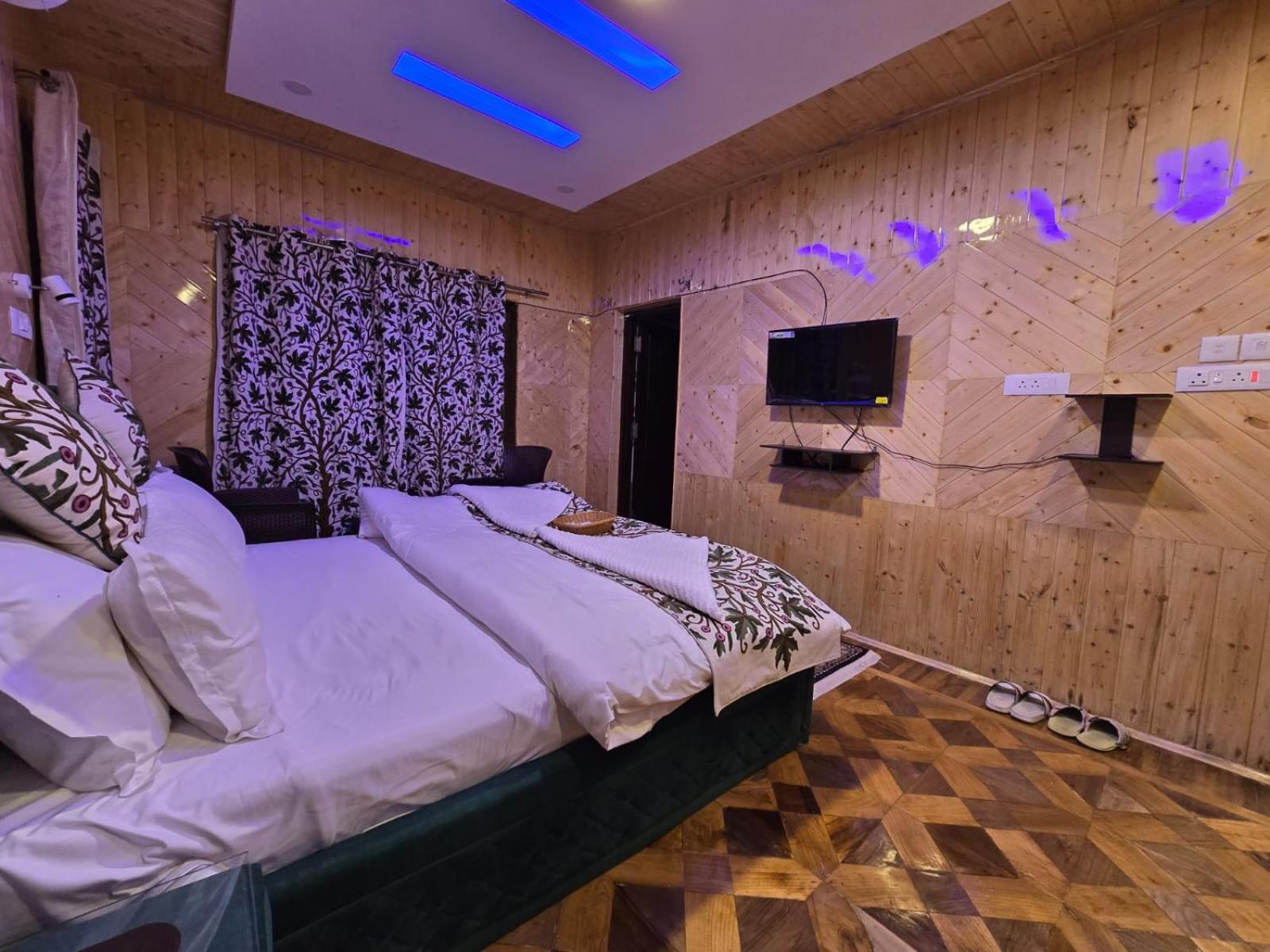 Cliff Cottage Pahalgam, Kashmir Batakut Exterior foto